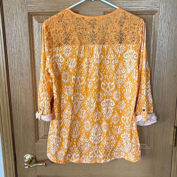 Chico’s Orange White Beaded Top Size Medium - Picture 3 of 6